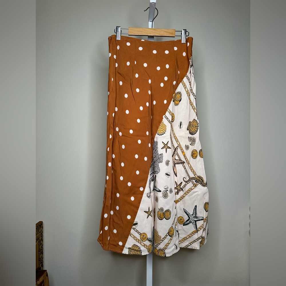 & Other Stories Skirt in Size 4 - Picture 2 of 3